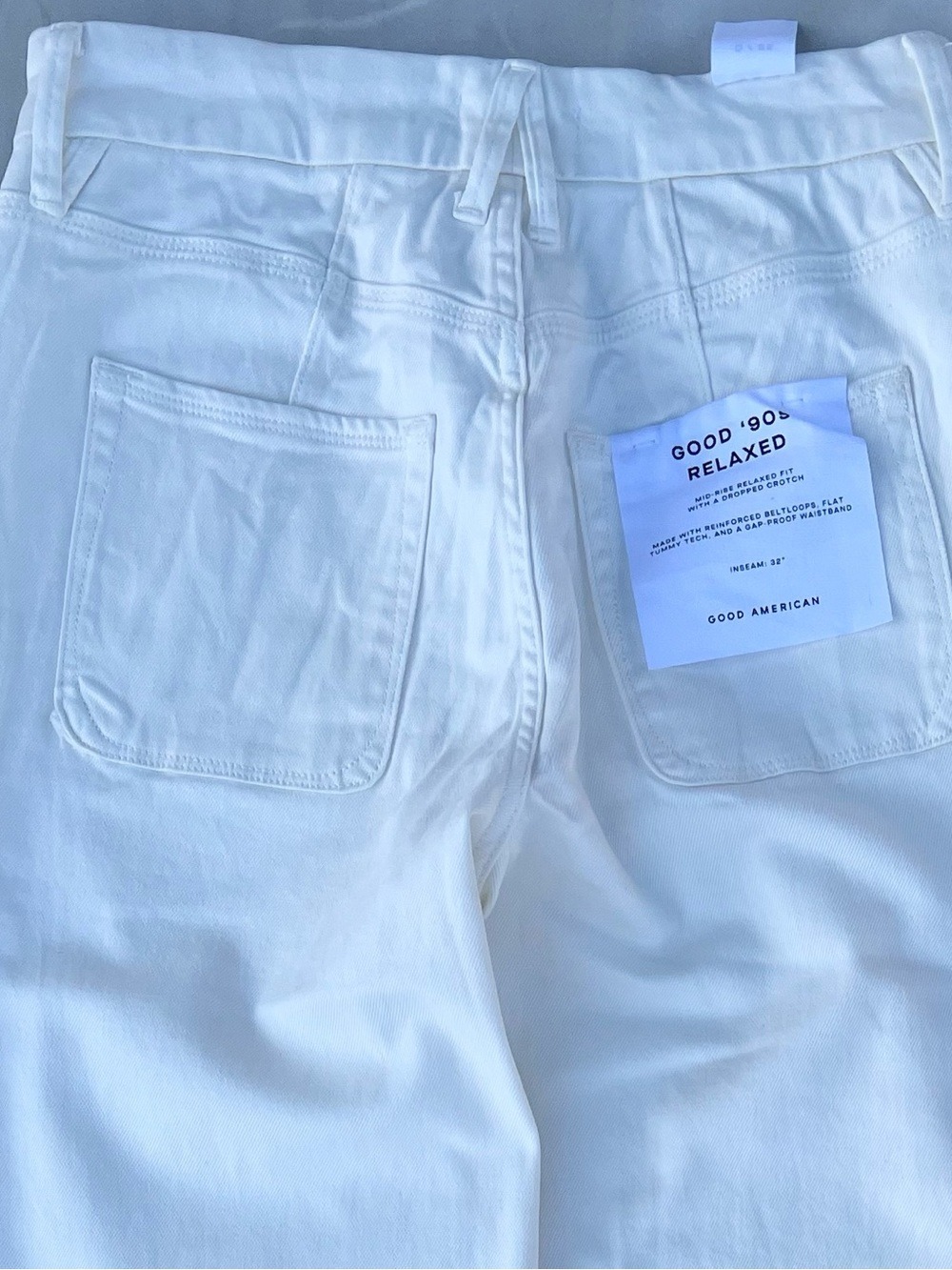 NWOT $168 Good American Good ’90s Relaxed Straight Leg White Jeans 0/25 - Picture 8 of 8